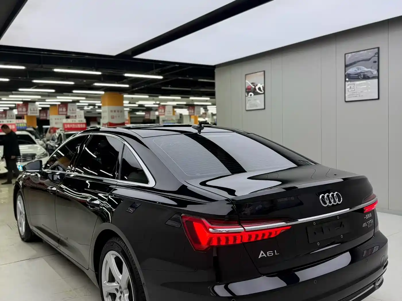 Audi A6L 2022 45 TFSI quattro Premium Elegance фото 4