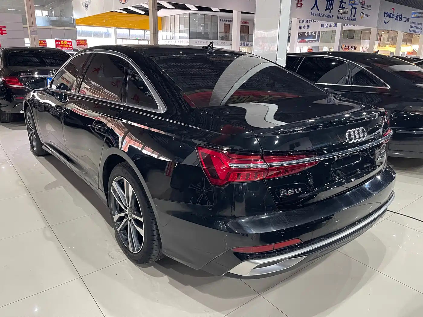 Audi A6L 2023 40 TFSI Luxury Dynamic фото 6