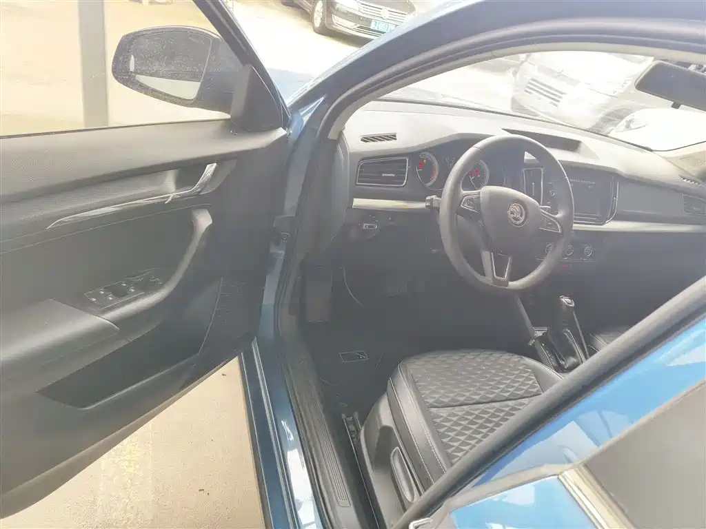 Škoda Kamiq 2018 1.5L Automatic Comfort Version China VI фото 12