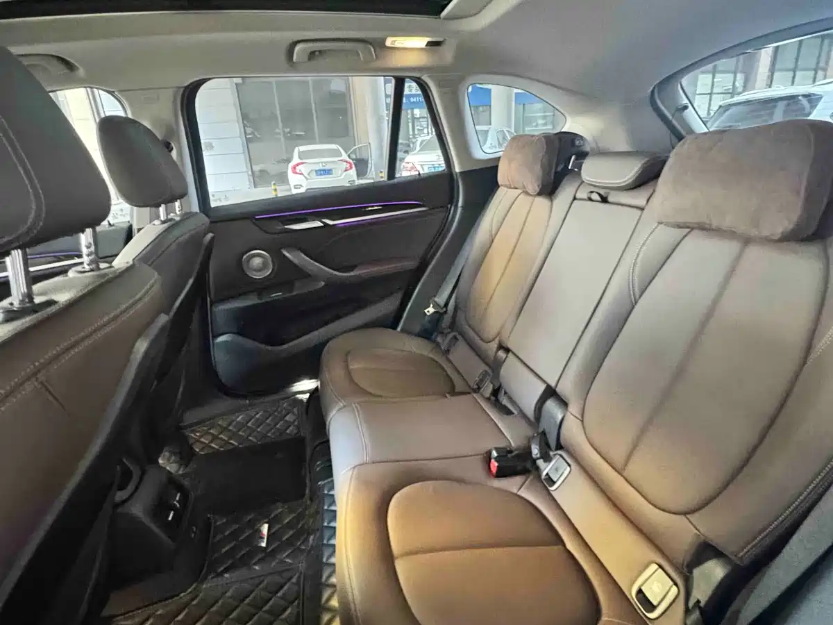 BMW X1 2022 Facelift xDrive25Li Premium Edition фото 9