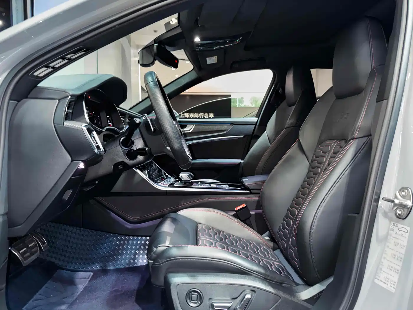 Audi RS 6 2022 RS 6 4.0T Avant фото 11
