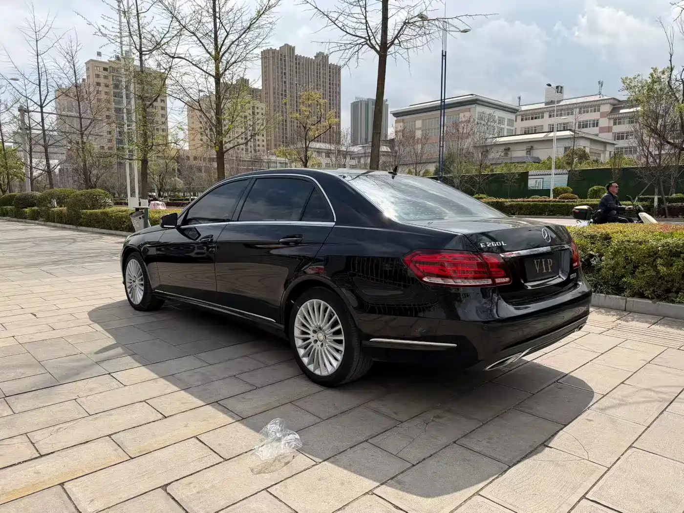 Mercedes-Benz E-Class 2015 E 260 L Sport Fashion фото 5