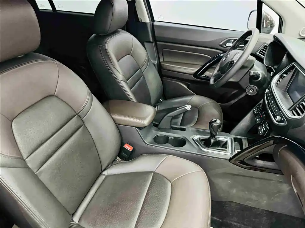GAC Trumpchi Trumpchi GS4 2015 200T Manual Luxury Edition фото 27