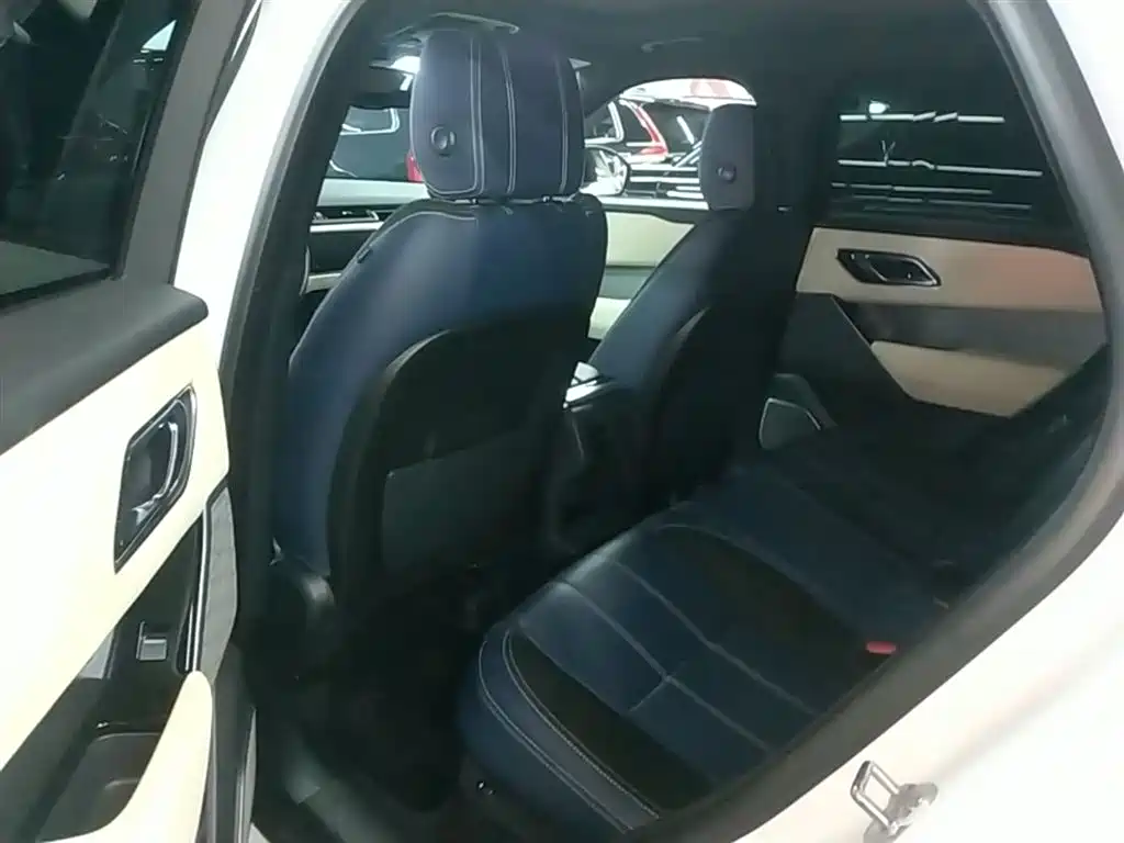 Land Rover Range Rover Velar 2018 P380 R-DYNAMIC SE фото 17