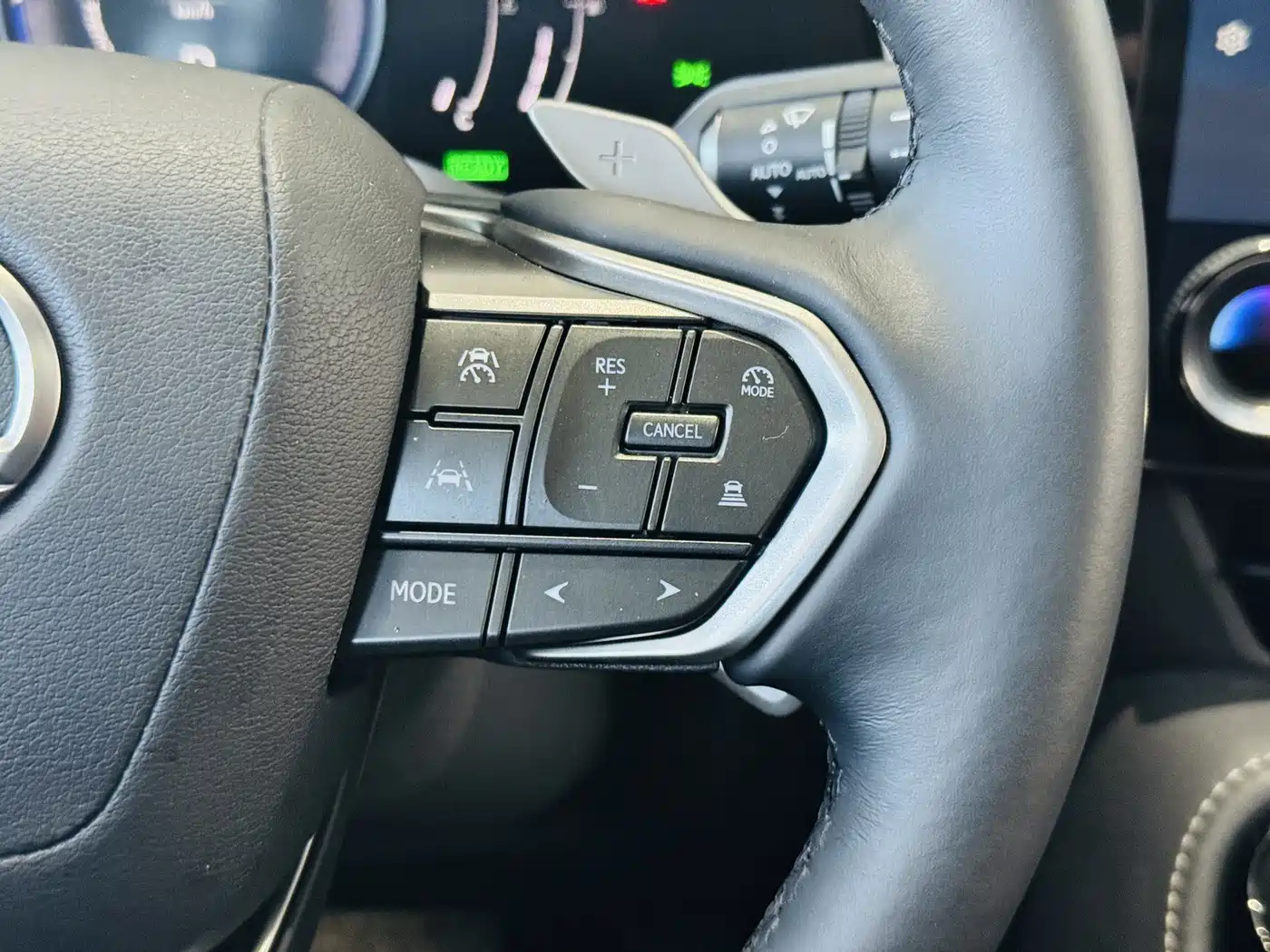 Lexus NX 2025 Model 350h JOY X фото 25