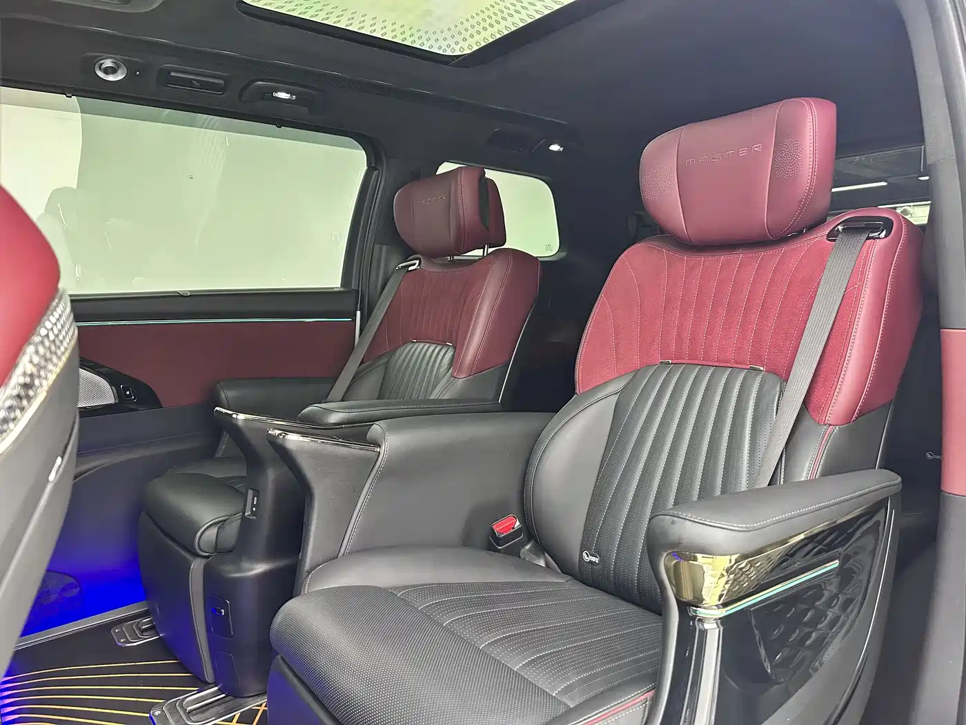 GAC Trumpchi Trumpchi M8 2023 Model Master Series Hybrid Royal Edition фото 3