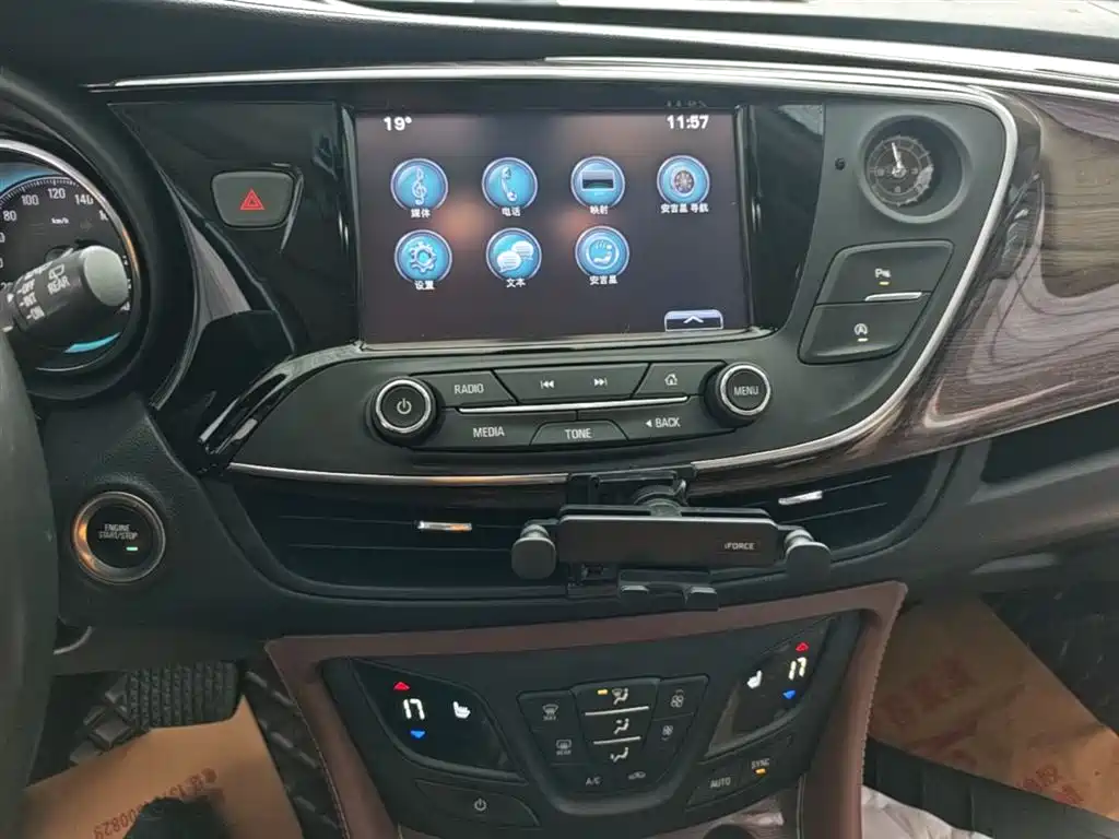 Buick Envision Plus 2017 28T AWD Elite фото 13