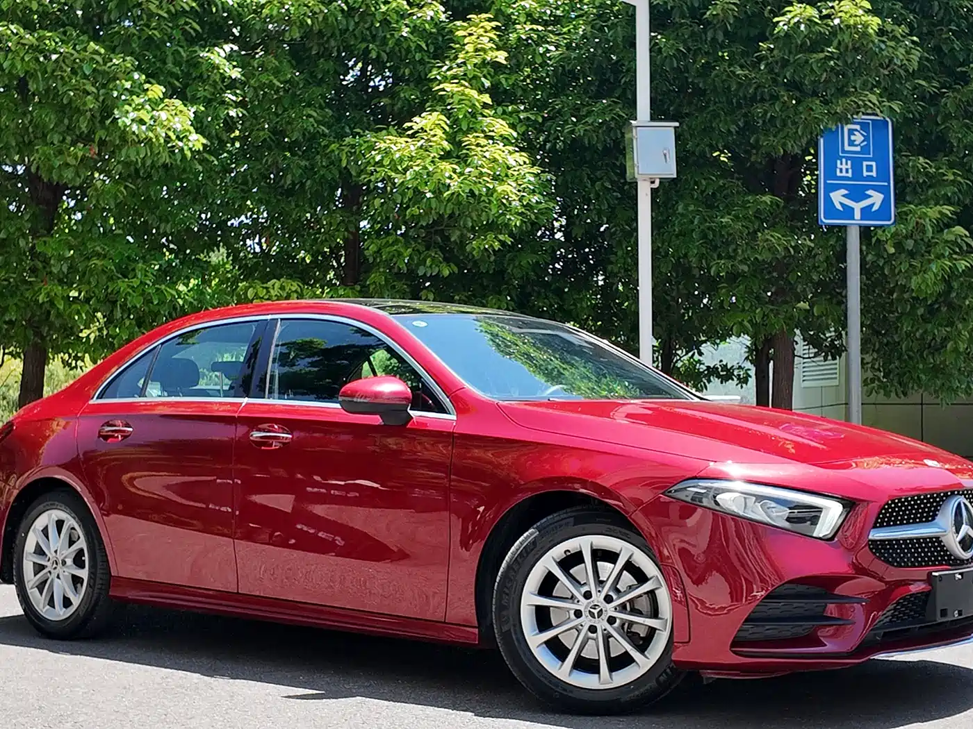 MERCEDES-BENZ CLASS A