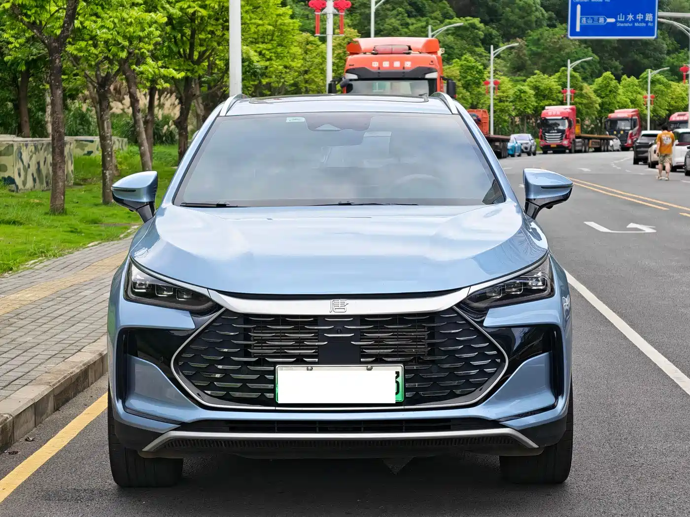 BYD Tang New Energy 2024 DM-i Glory Edition 112KM Deluxe фото 2
