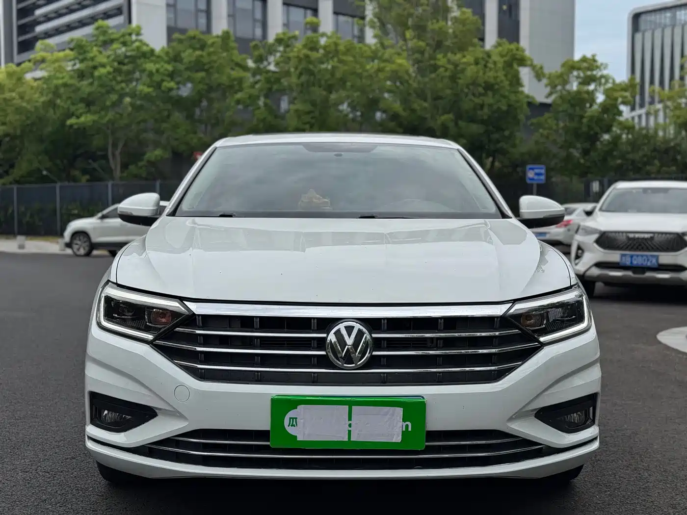 Volkswagen Sagitar 2020 280TSI DSG Luxury Class V фото 2