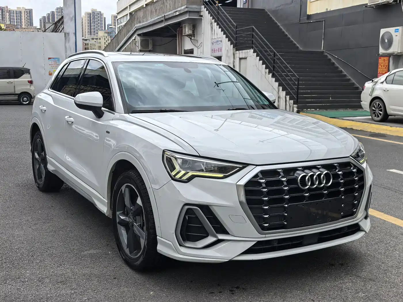 Audi Q3 2019 40 TFSI Fashion Dynamic фото 3