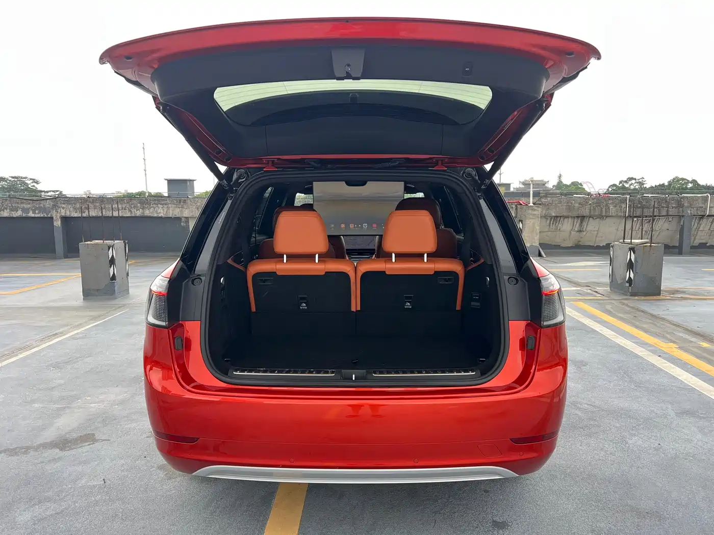 AITO Wenjie AITO M9 2024 Range Extender Ultra 52kWh 6-seater фото 18