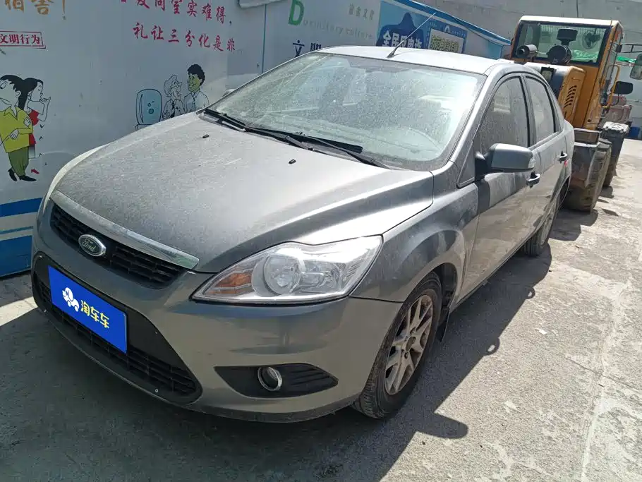 Фото 1 - Ford Focus