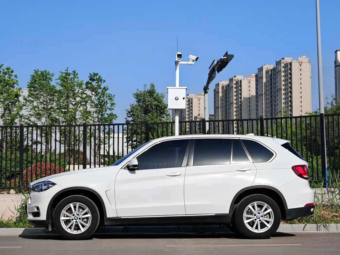 BMW X5 (Import) 2017 xDrive35i Leading Edition фото 3