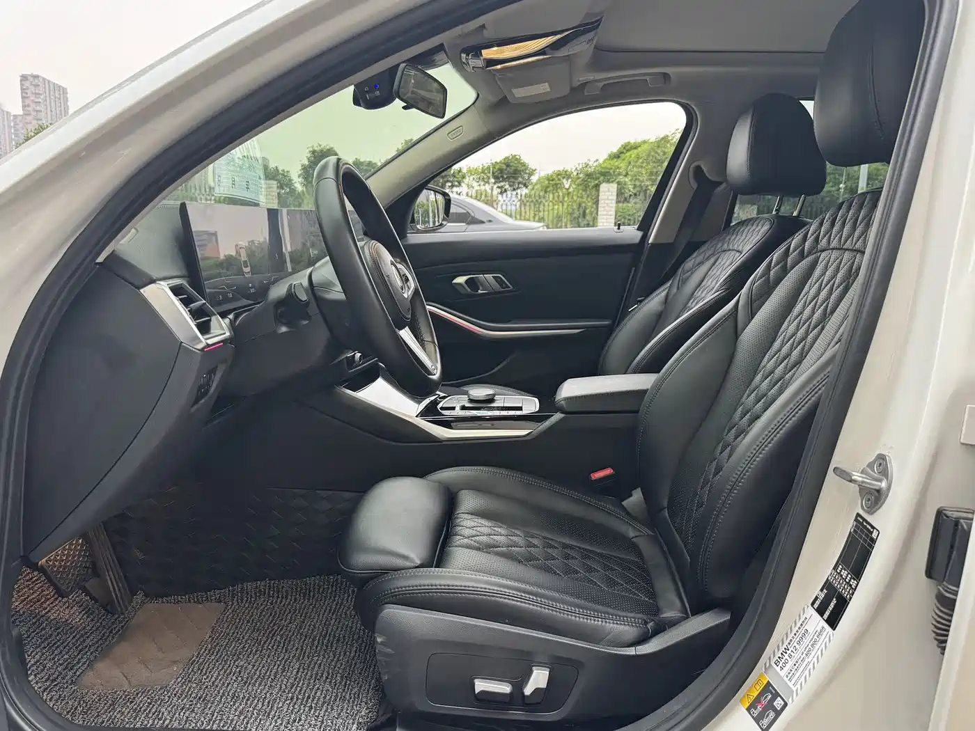 BMW i3 2024 eDrive 35 L фото 12