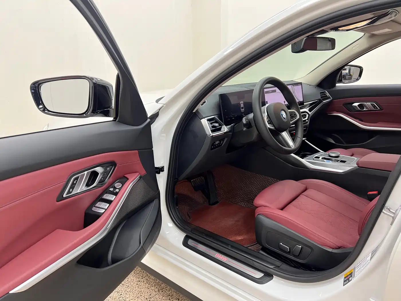 BMW i3 2024 eDrive 40 L Night Sport Package фото 16
