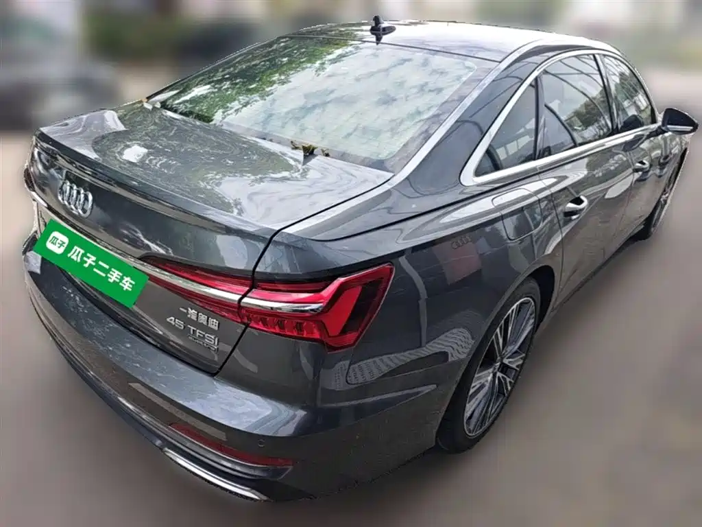 Audi A6L 2021 45 TFSI quattro Exclusive Sport фото 12