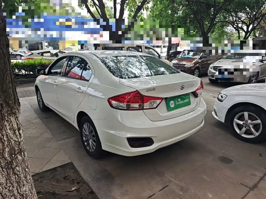 Suzuki Alivio 2016 2015 1.6L Automatic Comfort