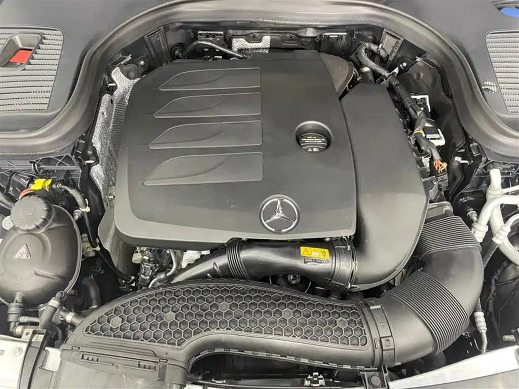 Mercedes-Benz GLC 2022 Facelift II GLC 260 L 4MATIC Sport Model фото 6