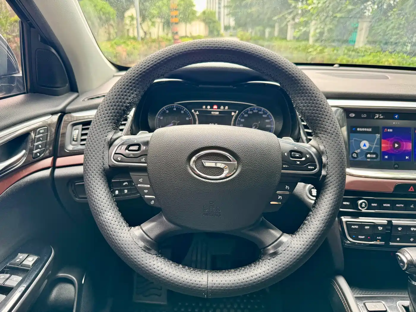 GAC Trumpchi Trumpchi GS8 2017 2017 320T 2WD Luxury Smart Connect (7-seater)