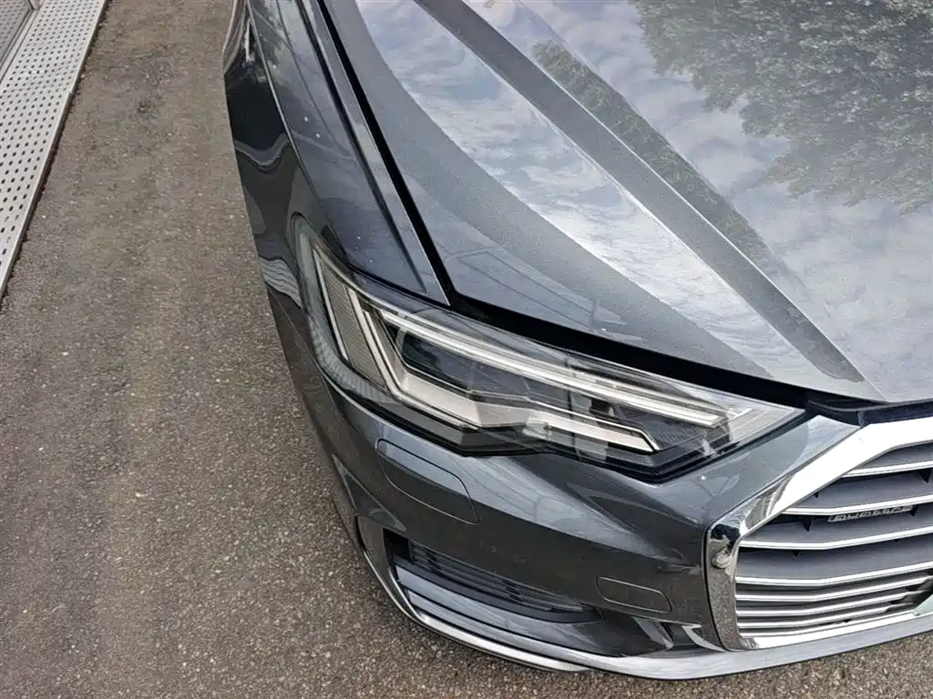Audi A6L 2021 45 TFSI quattro Exclusive Sport фото 13