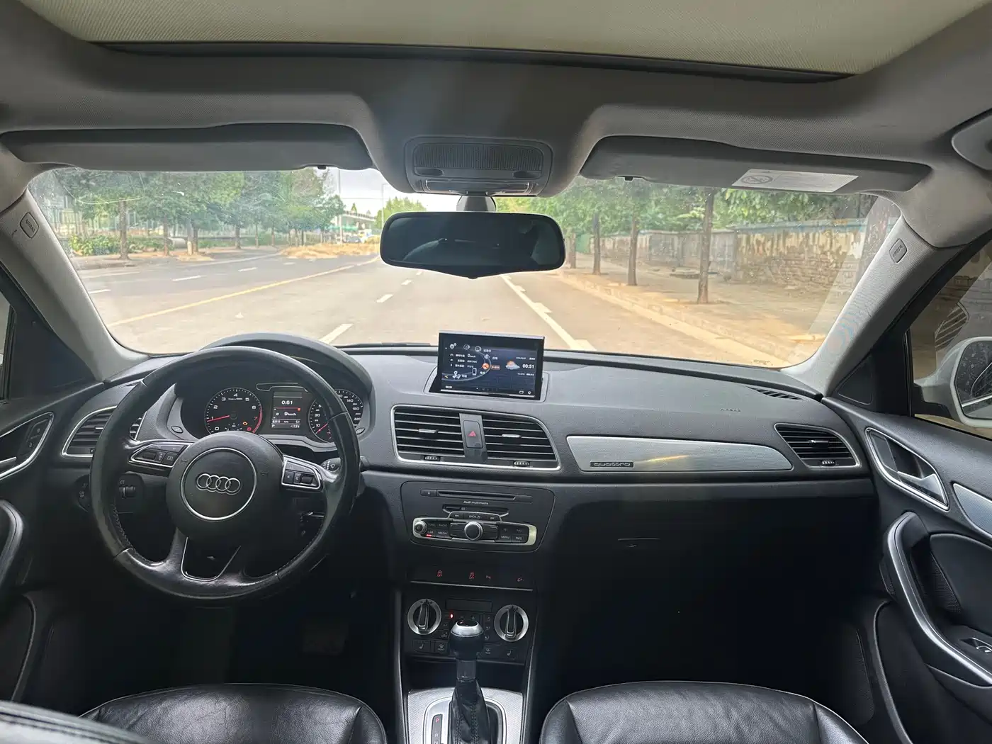 Audi Q3 2015 35 TFSI quattro Technology фото 10
