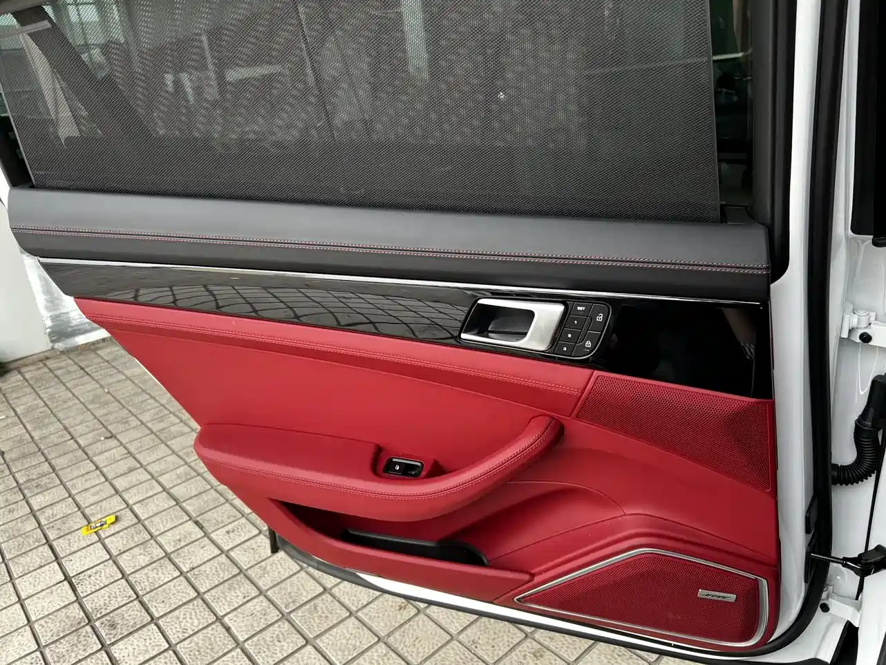 Porsche Panamera 2023 Panamera Executive Long Wheelbase Platinum Edition 2.9T фото 15