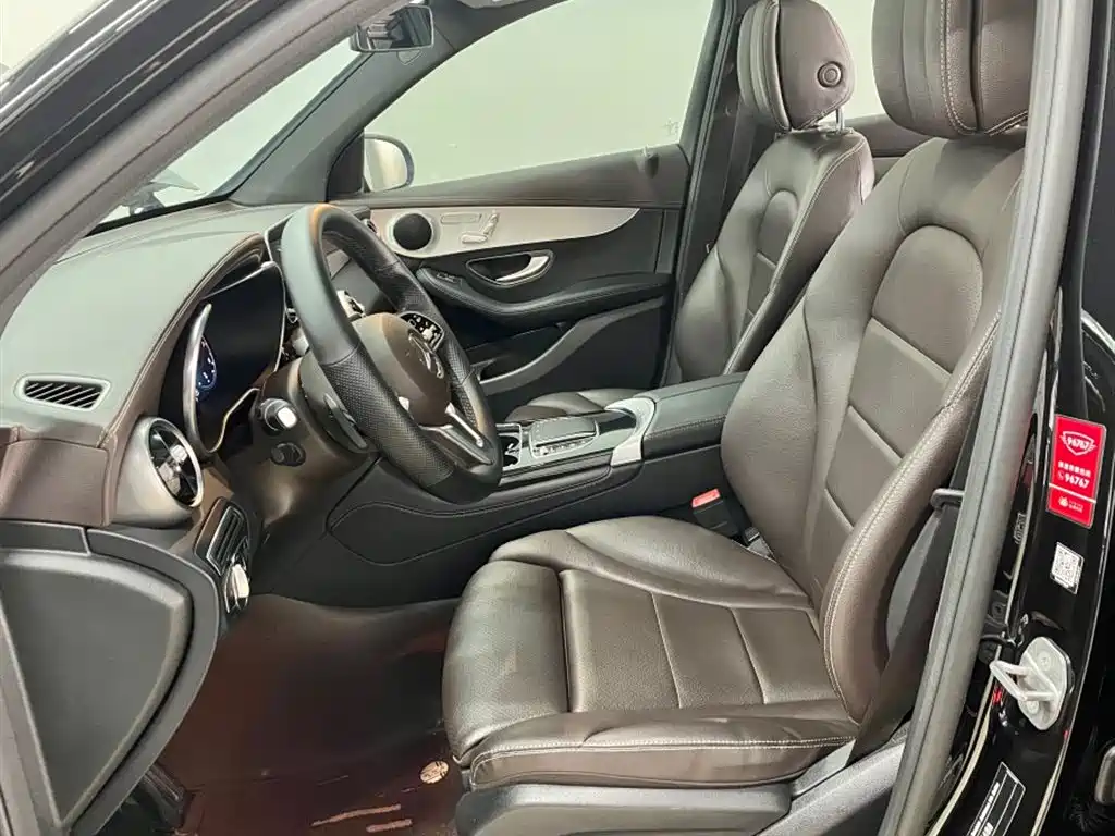 Mercedes-Benz GLC 2022 Facelift II GLC 260 L 4MATIC Sport Model фото 4