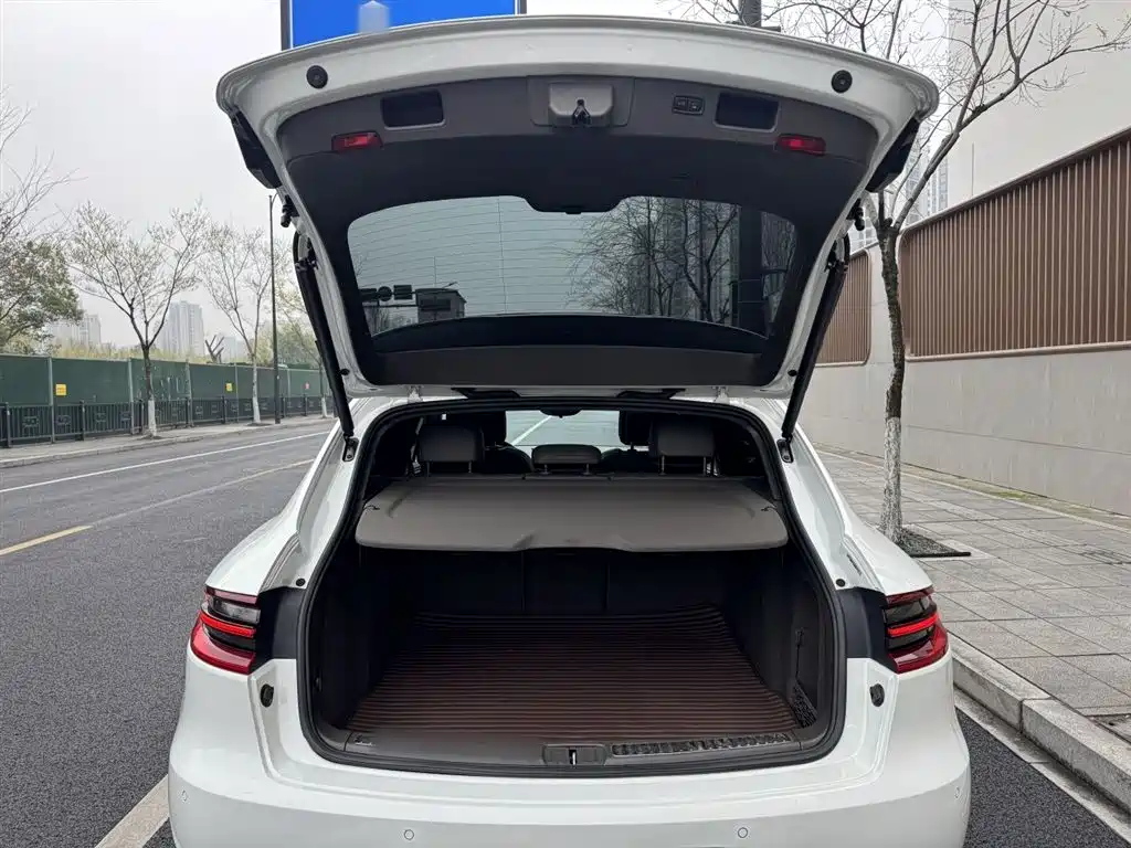 Porsche Macan 2017 Macan 2.0T фото 10