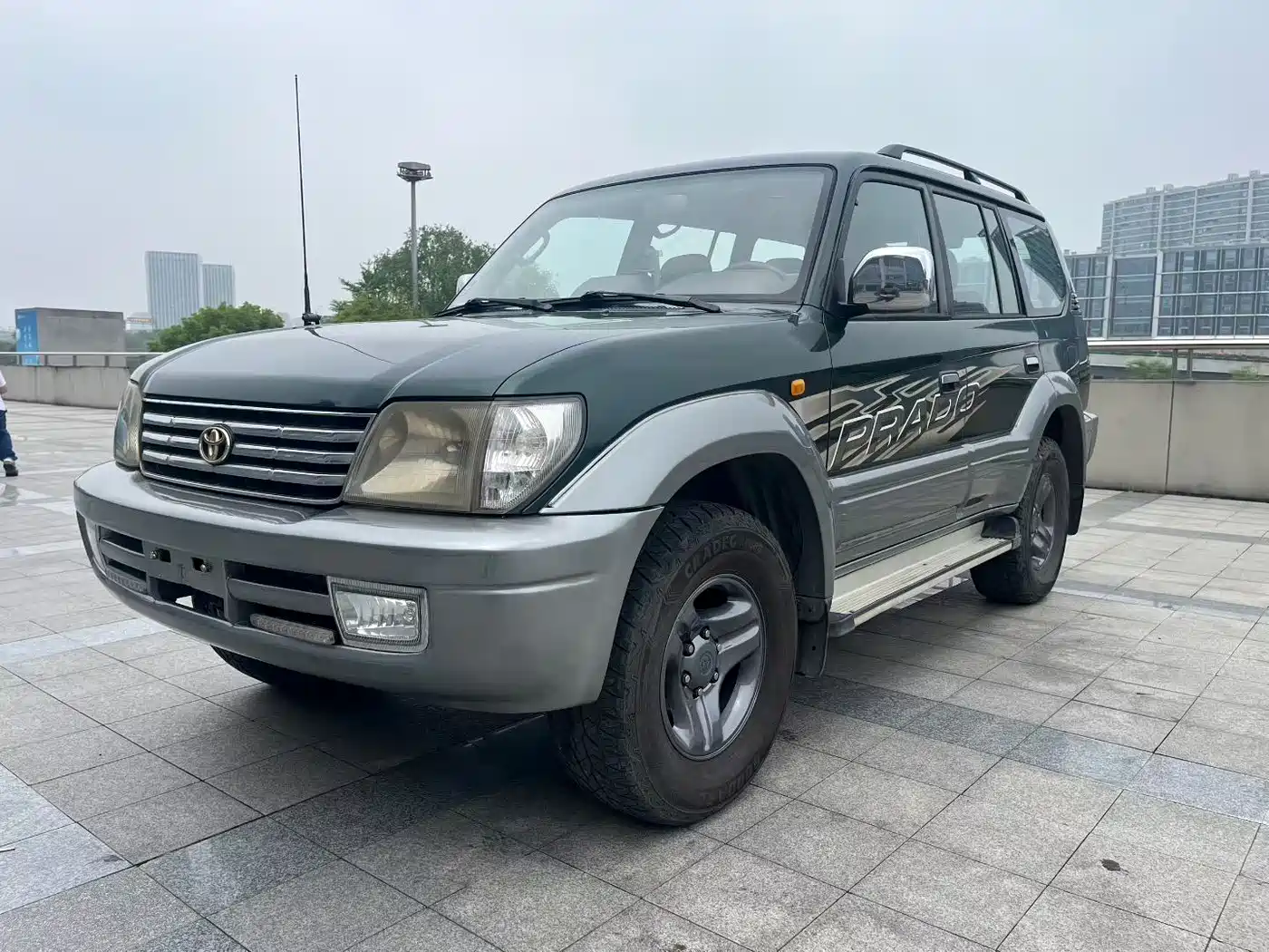 Toyota Prado (Import)