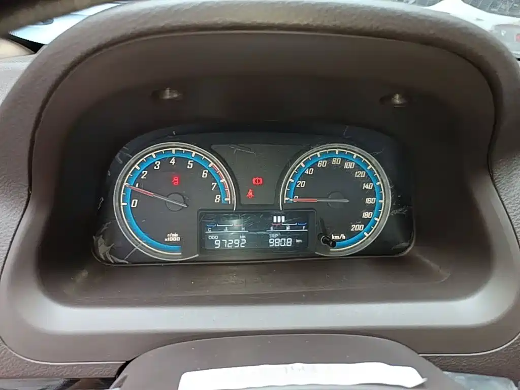 Baojun 730 2015 2014 1.5L Manual Luxury Navigation ESP Edition 7-Seater