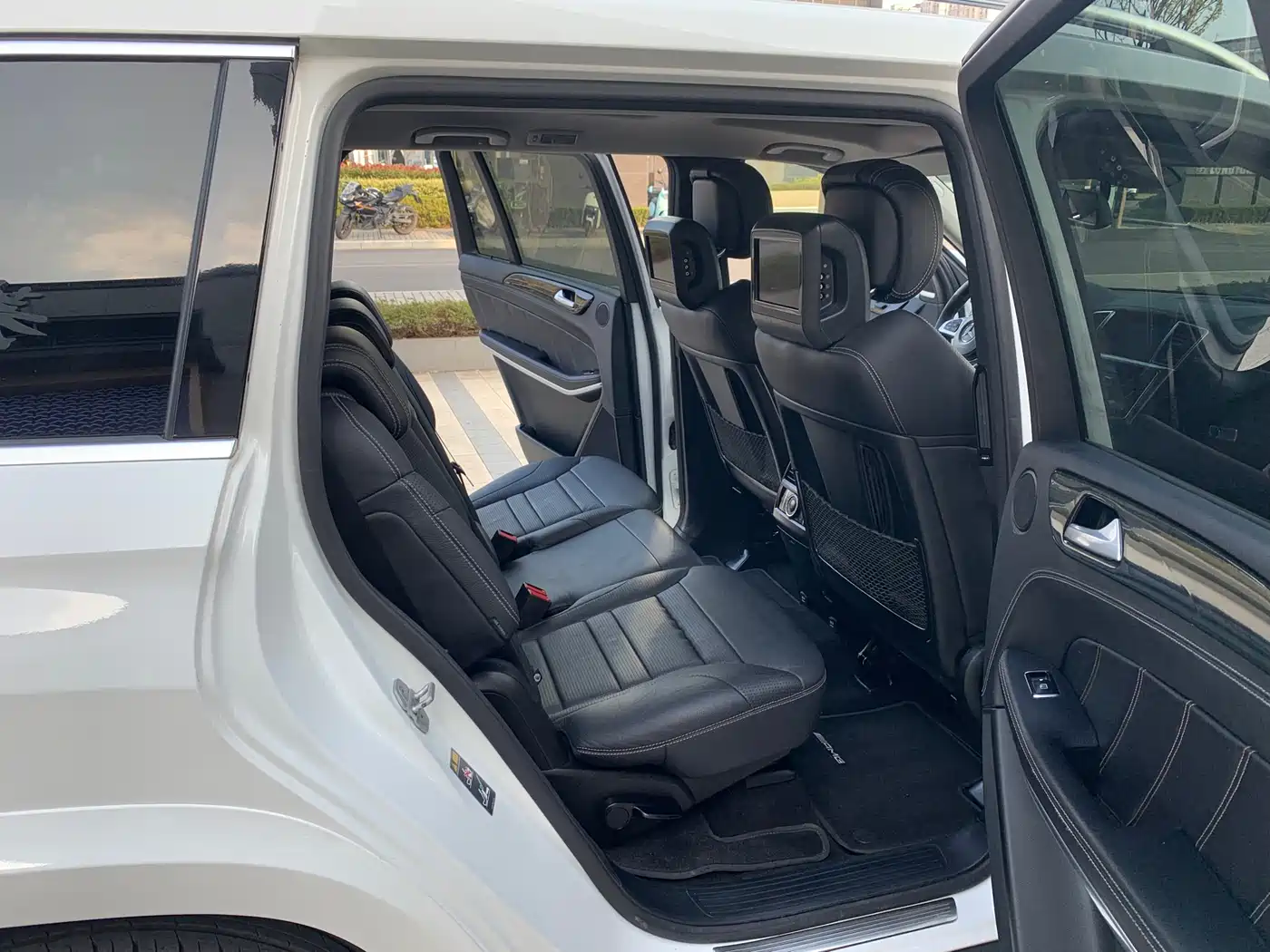 Mercedes-Benz GL-Class AMG 2014 AMG GL 63 фото 29