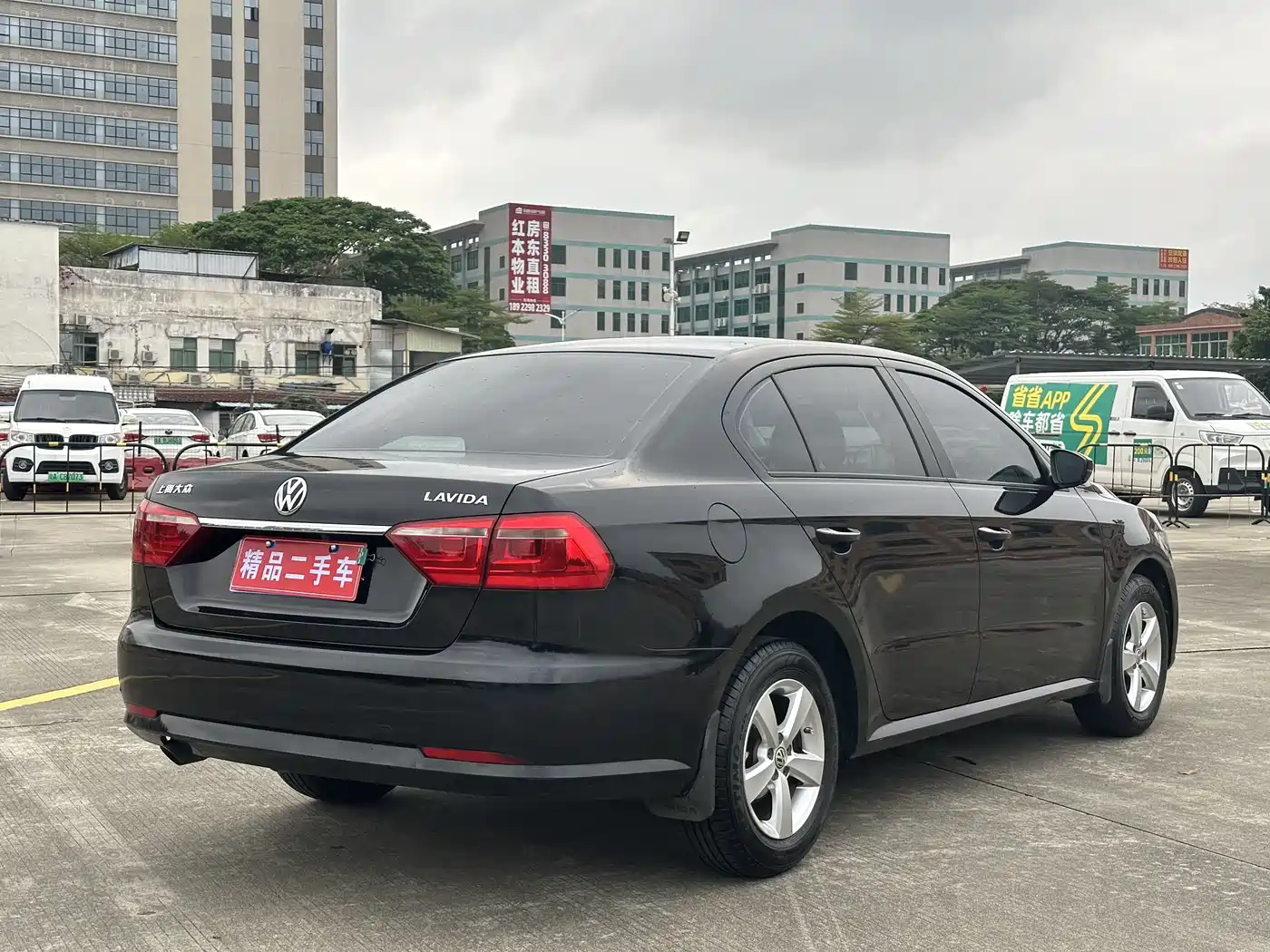Volkswagen Lavida 2013 Facelift Classic 1.6L Automatic Trend фото 11