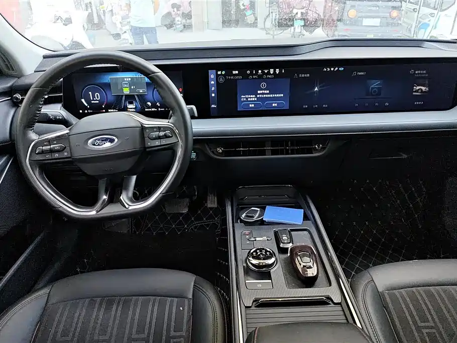 FORD MONDEO