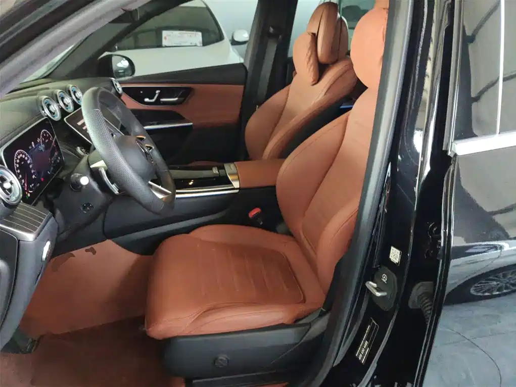 Mercedes-Benz GLC 2024 Facelift GLC 300 L 4MATIC Sport 5-seater фото 11