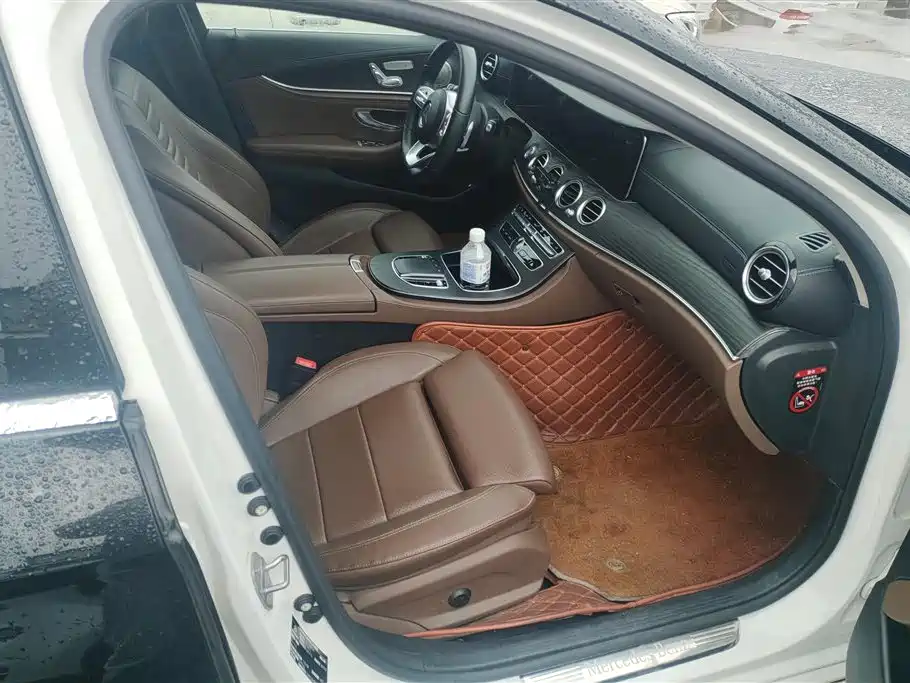 Mercedes-Benz E-Class 2019 E 260 L Sport фото 8