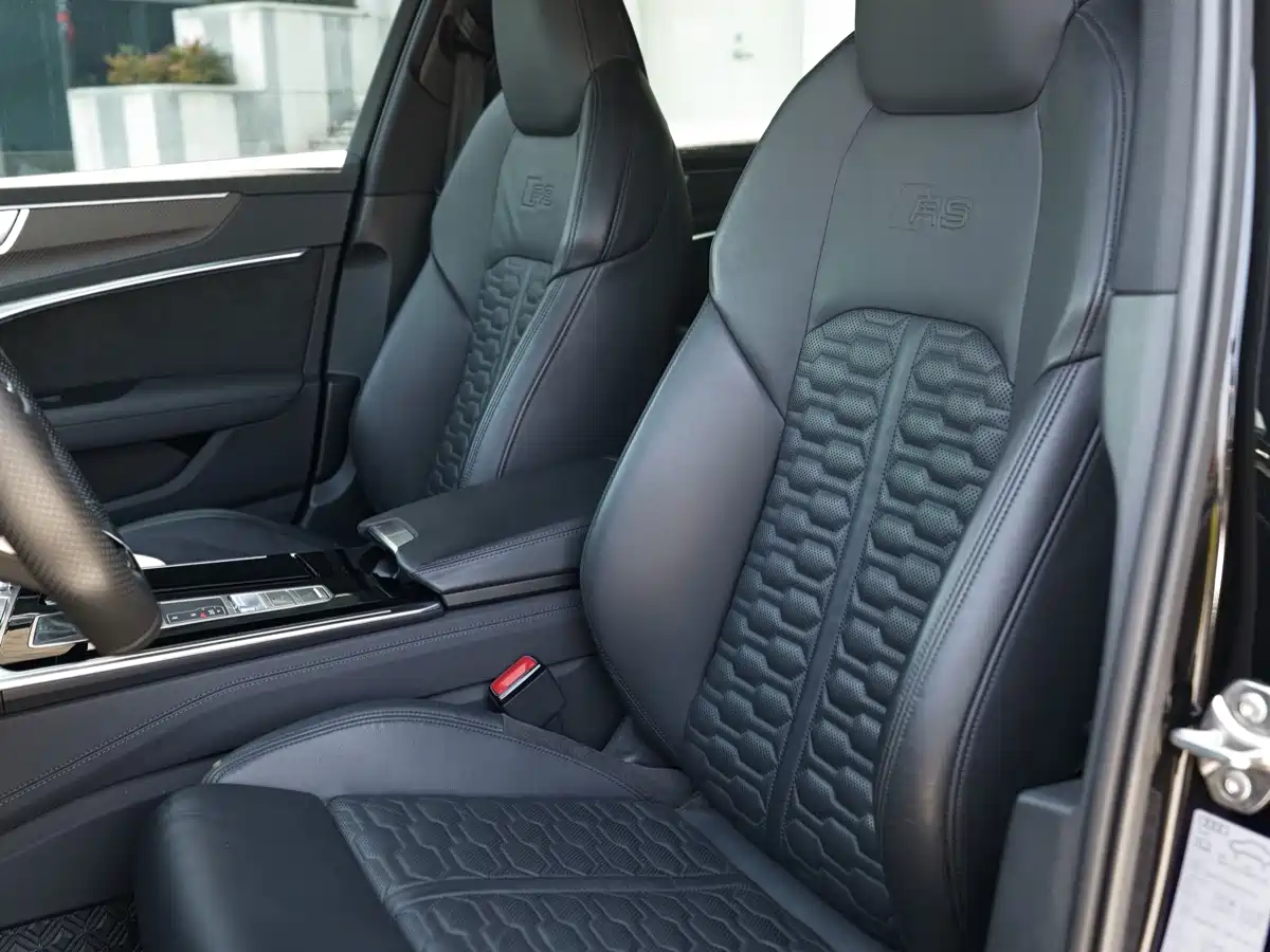 Audi RS 6 2021 RS 6 4.0T Avant Premium фото 15