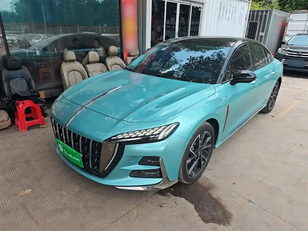 Hongqi H6 2024 Model 2.0T Elegance Edition