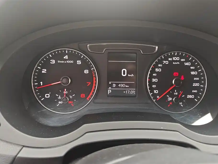 Audi Q3 2017 30 TFSI Fashion фото 13
