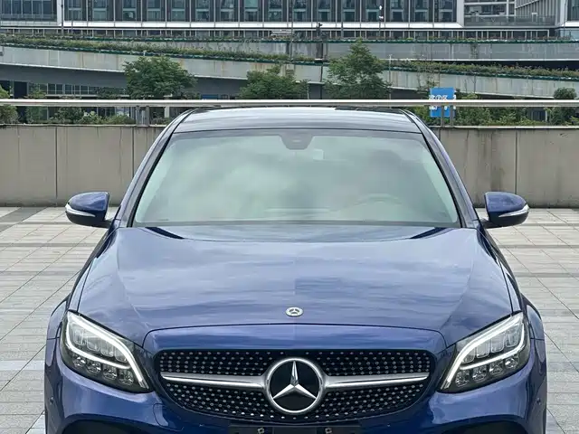 Mercedes-Benz C-Class 2020