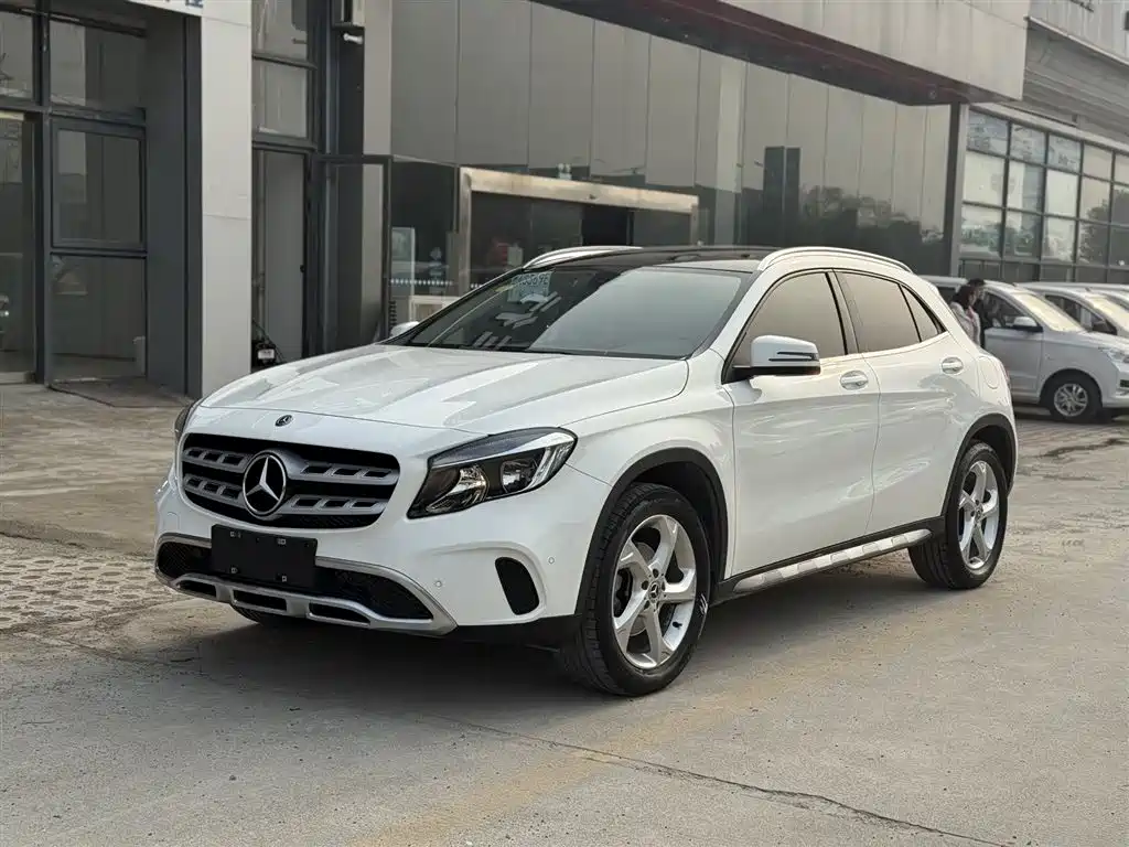 Mercedes-Benz GLA 2018 GLA 200 Dynamic