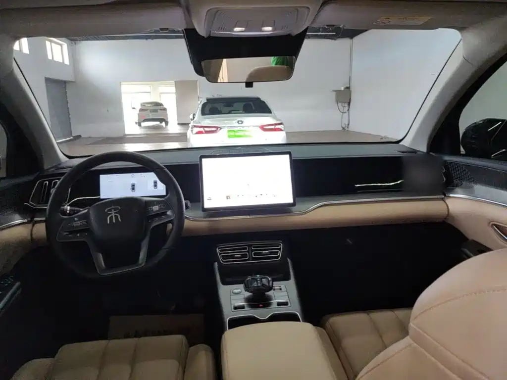 BYD Song Pro New Energy 2025 2nd Generation Smart Drive Edition DM-i 75KM Leading Type фото 10