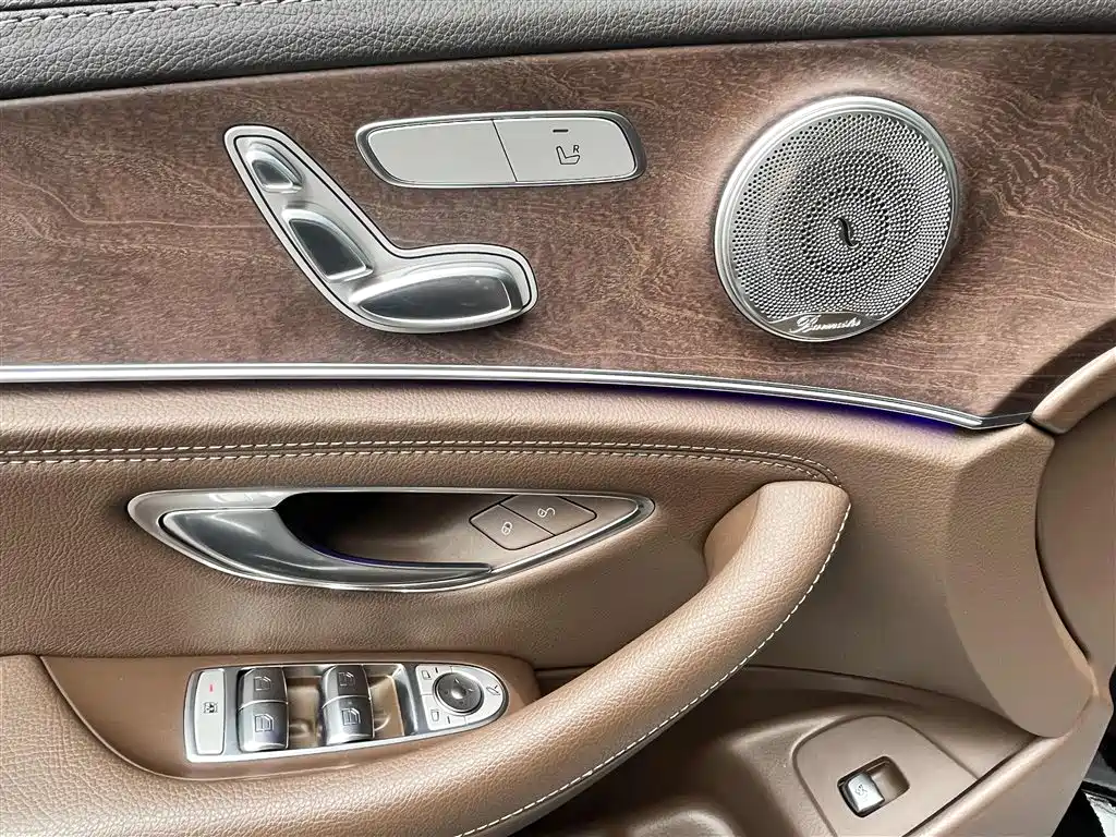 Mercedes-Benz E-Class 2021 Facelift E 260 L фото 9