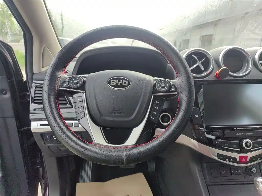 BYD S7 2016 2.0T Automatic Flagship Plus фото 13