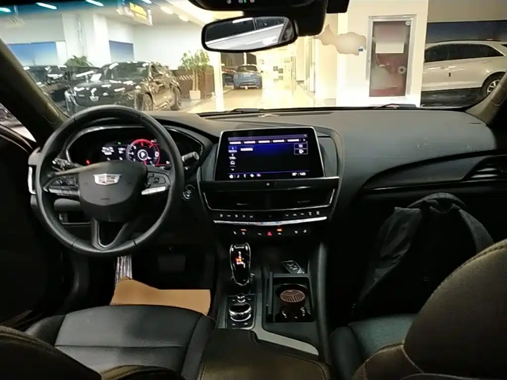 Cadillac CT5 2023 28T Platinum Style фото 10