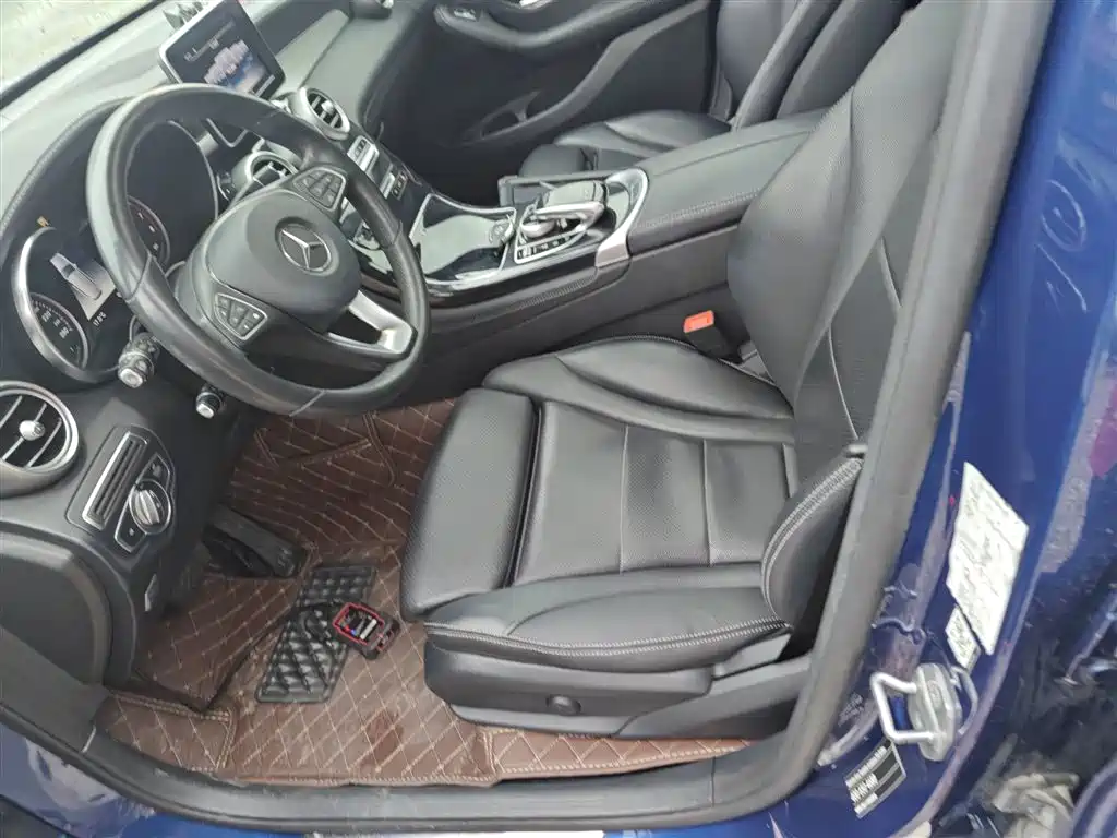 Mercedes-Benz GLC 2018 GLC 200 4MATIC фото 11