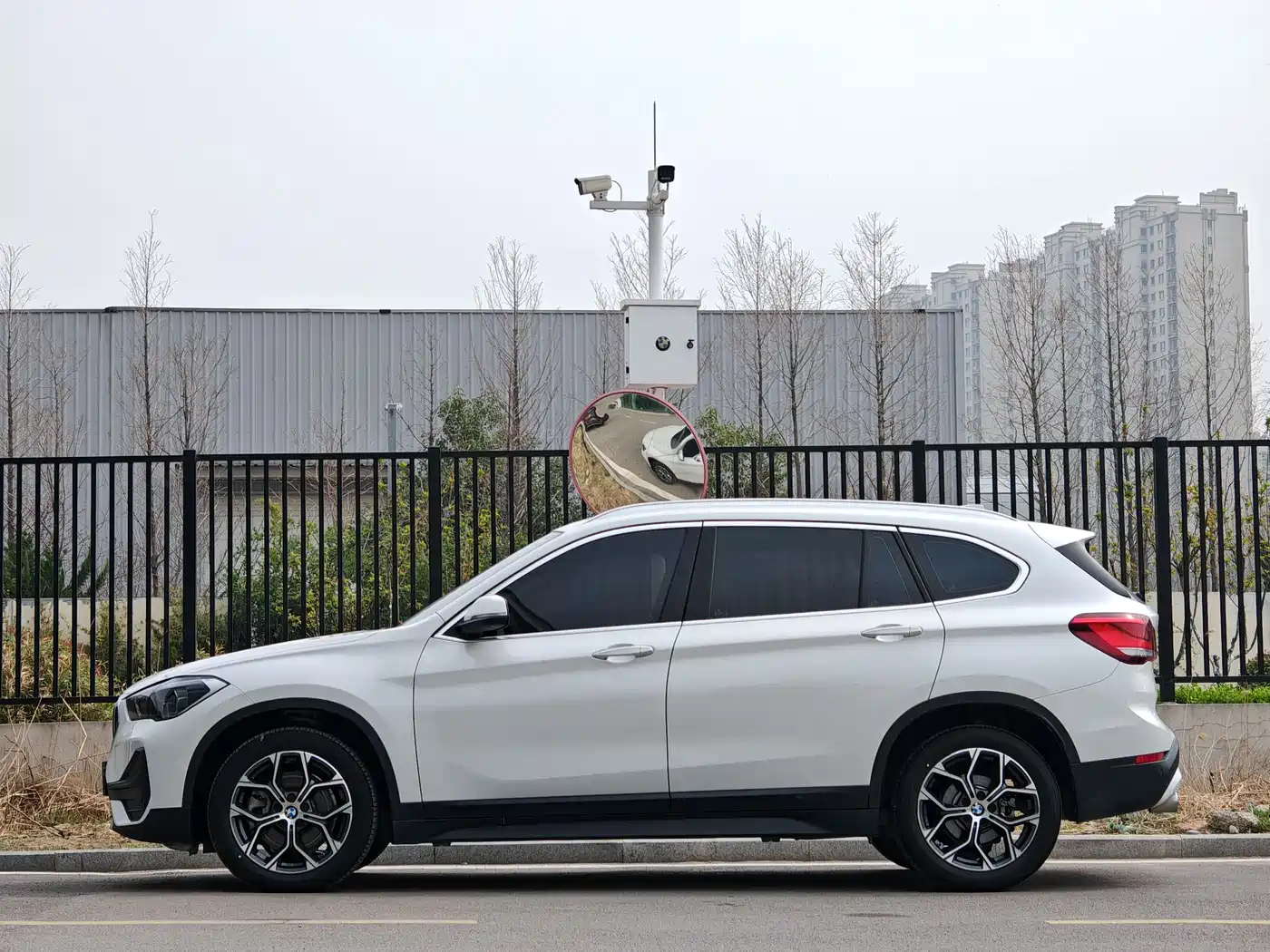 BMW X1 2022 sDrive25Li Leading фото 2