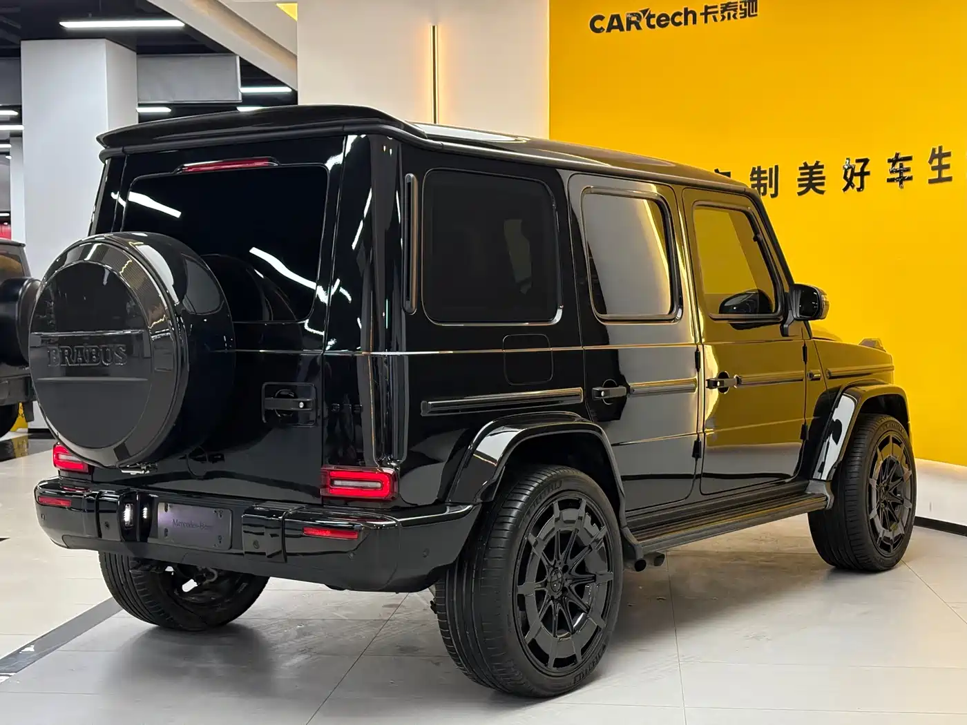 Mercedes-Benz G-Class AMG 2022 AMG G 63 фото 4