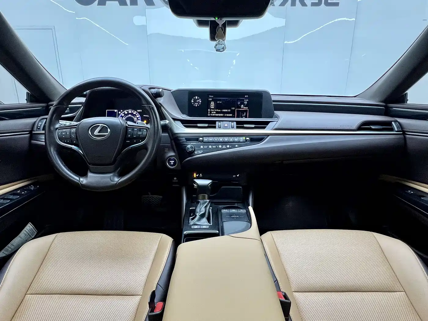 Lexus ES 2020 200 Excellence фото 20