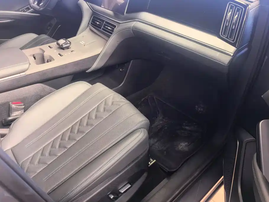 BYD Song L DM-i 2025 2025 Smart Drive Edition 112km Surpassing